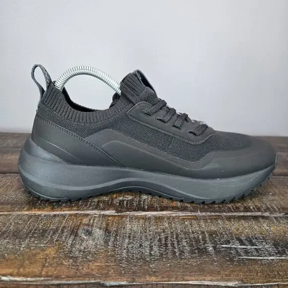 NEW Vessi Stormburst Low top Mens Size 6 Waterproof Shoes Sneakers Hiking Black